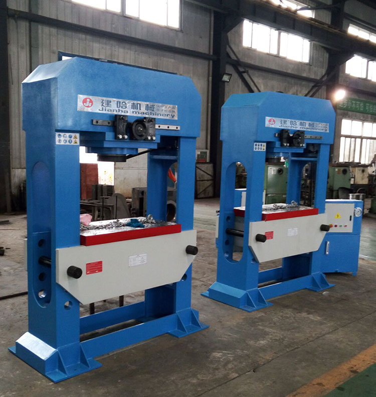 出口龍門液壓機圖片