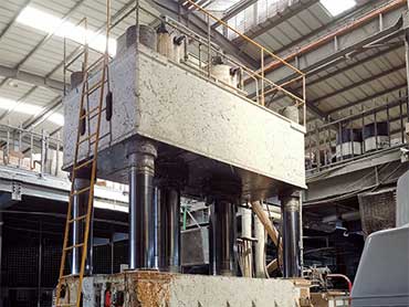 四柱液壓機的污染物異物是怎麼回事